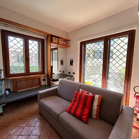 La Gerbera Апартаменты *